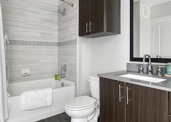 Landing - Modern With Amazing Amenities *